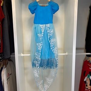 Girls Ice Princess Costume or Dress Up Outfit approximate size 8/10